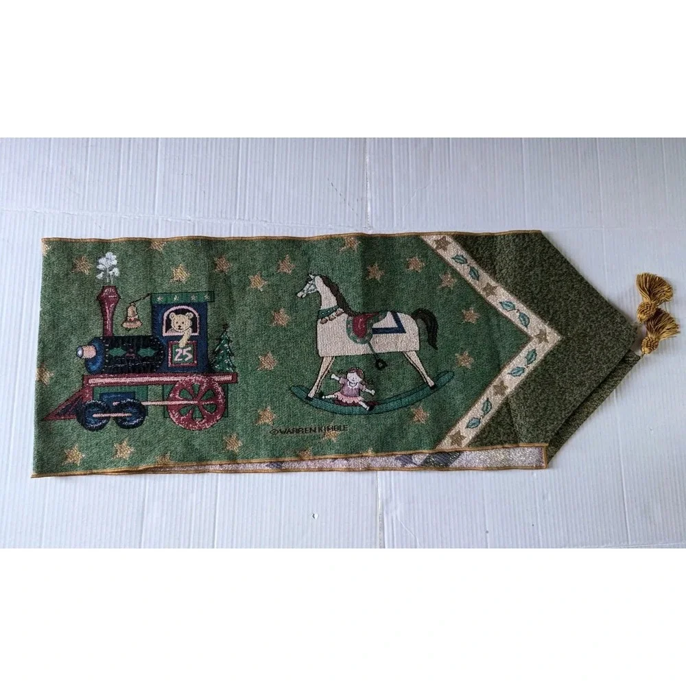 Christmas Warren Kimble Table Runner Tapestry Toys Green